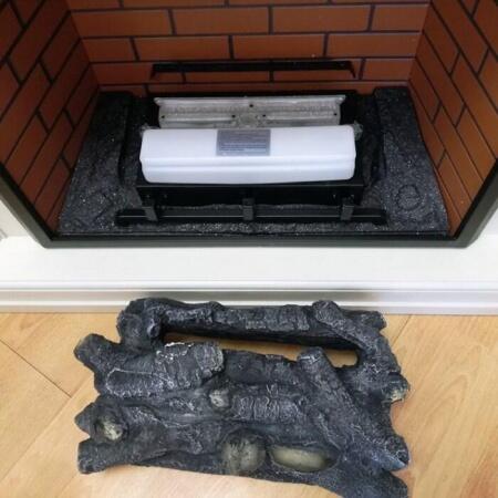 Электрокамин с увлажнителем воздуха Real-Flame Kellie 25,5/26 WT с очагом 3D Leeds 26