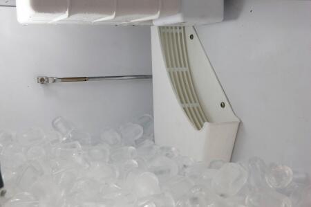 Льдогенератор ICEMATIC E50 W